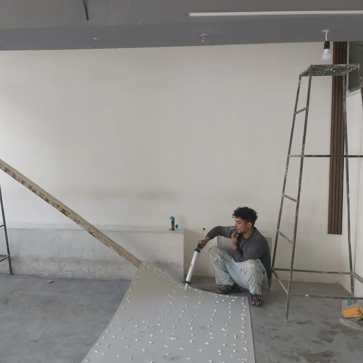 تیم نصب دیوار پوش